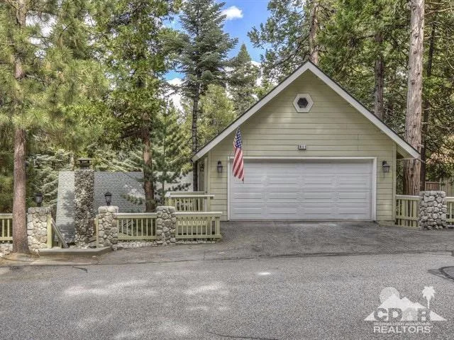411 Annandale, Lake Arrowhead, CA 92352