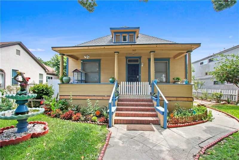 509 Cypress, Santa Ana, CA 92701