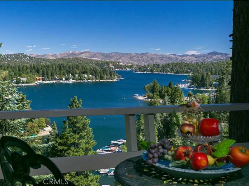 27368 Bay, Lake Arrowhead, CA 92352