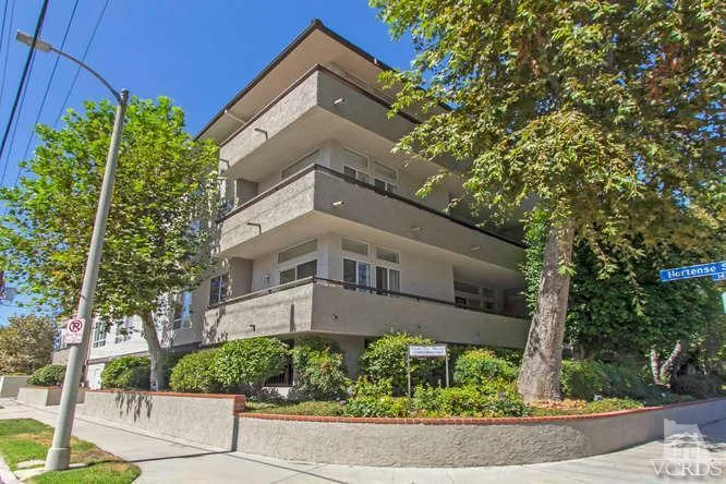 4611 Vista Del Monte #102, Sherman Oaks, CA 91403