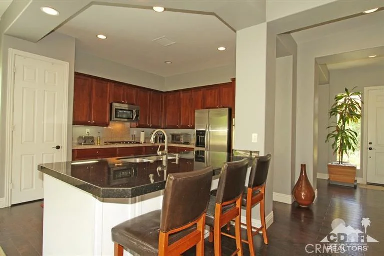 115 Francesca Court, Palm Desert, CA 92211