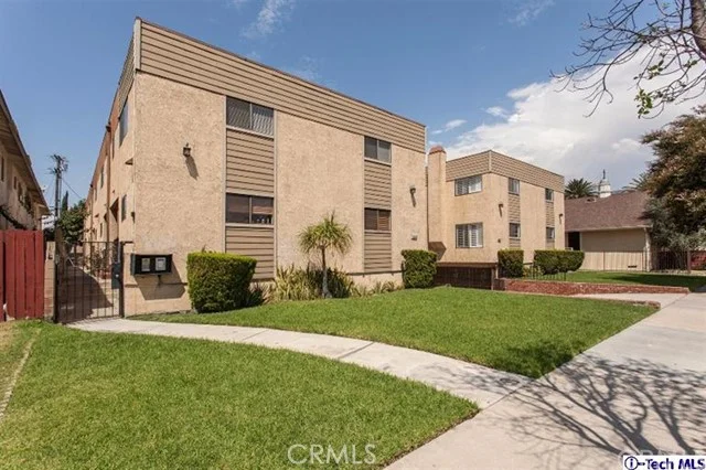 423 Thompson #6, Glendale, CA 91201