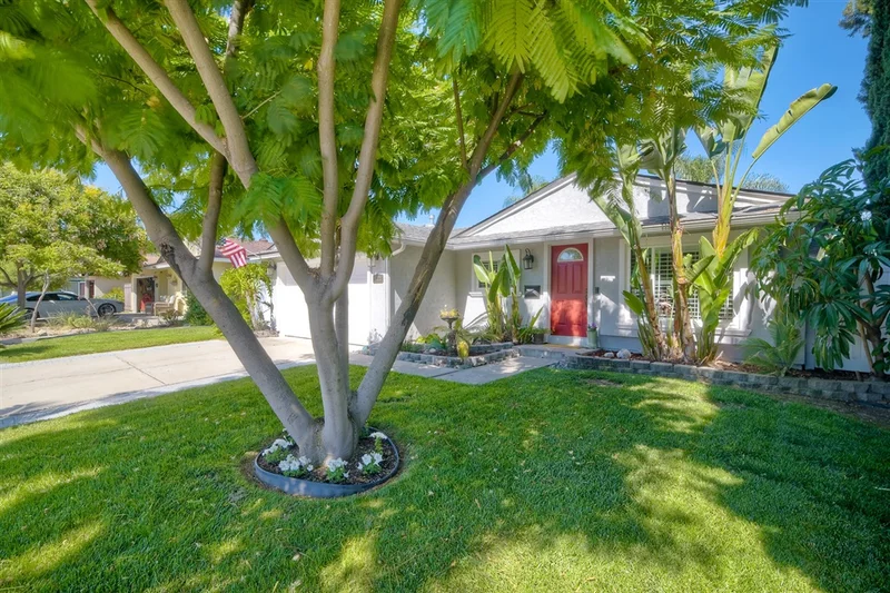 10221 Woodrose Ave, Santee, CA 92071