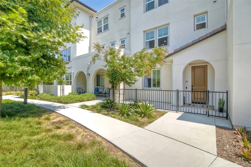 1250 Calle Seabass 31, San Diego, CA 92154