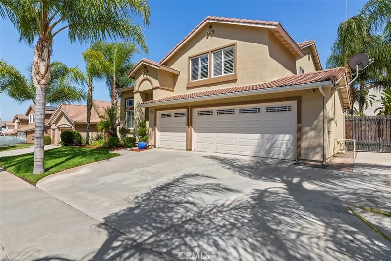 2527 Heavenly Way, Corona, CA 92881