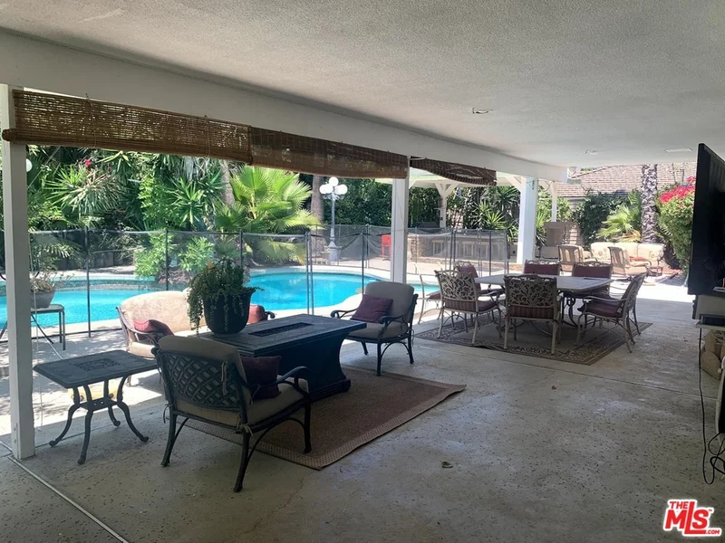 5455 Calvin, Tarzana, CA 91356