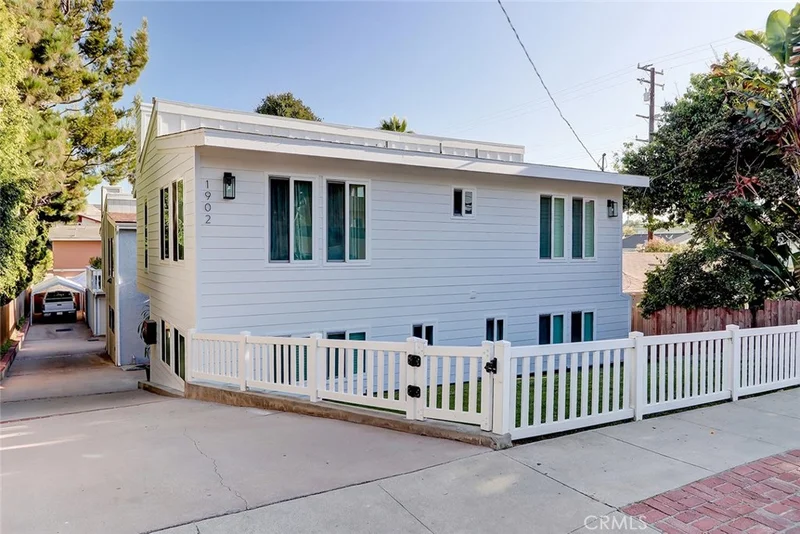 1902 Grant #2, Redondo Beach, CA 90278