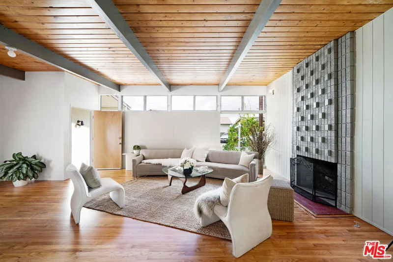 4122 Palmero, Los Angeles, CA 90065