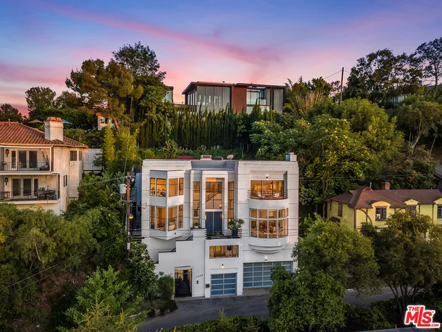 11658 Laurelcrest, Studio City, CA 91604