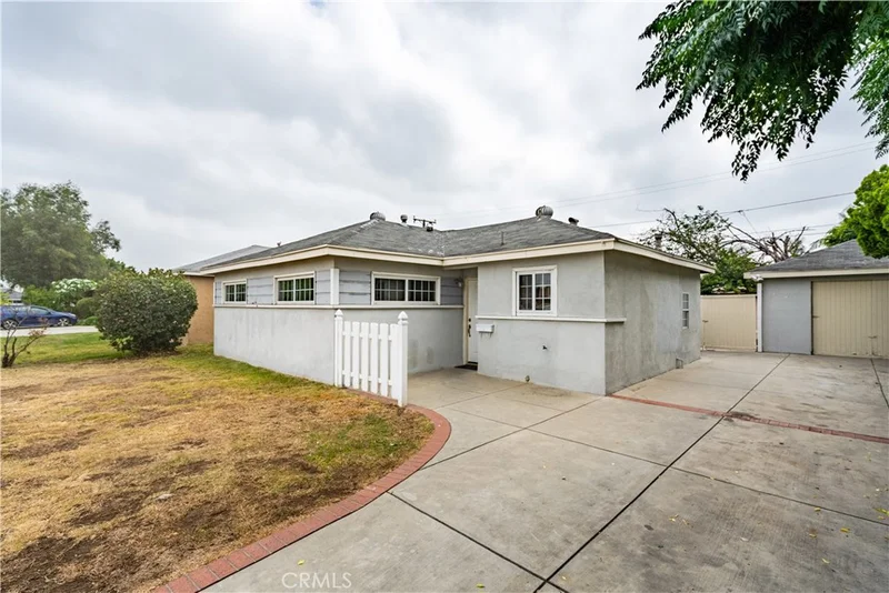 4244 N Broadmoor Avenue, Covina, CA 91722