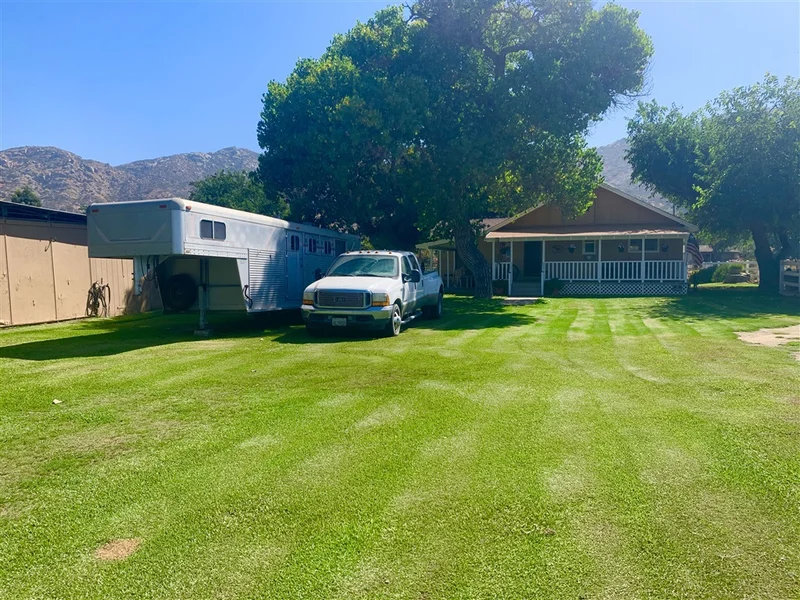 11666 Moreno Ave, Lakeside, CA 92040