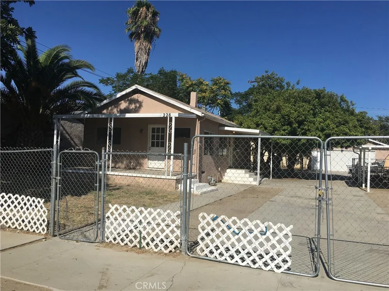228 Ramona, Hemet, CA 92543