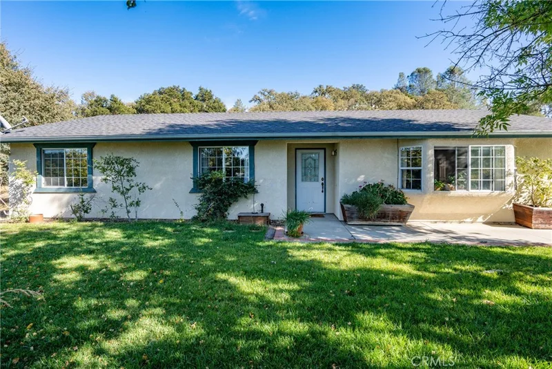 8992 Palomar, Atascadero, CA 93422