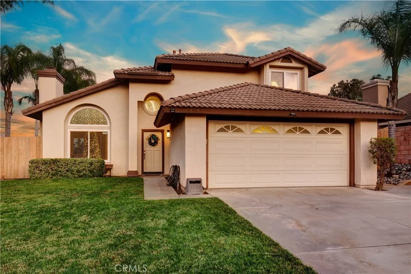 4154 Shellicia, Jurupa Valley, CA 92509