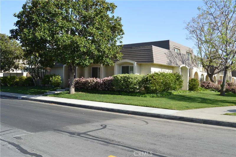 4240 Paseo De Oro, Cypress, CA 90630