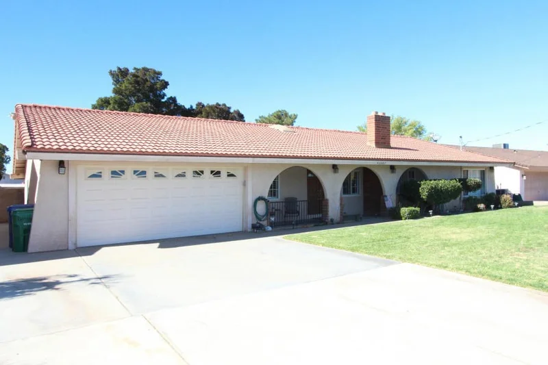 42227 45th, Lancaster, CA 93536