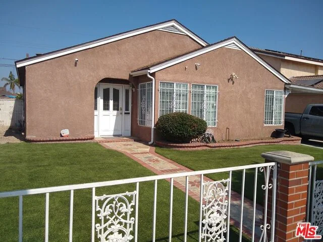 1247 139th, Compton, CA 90222