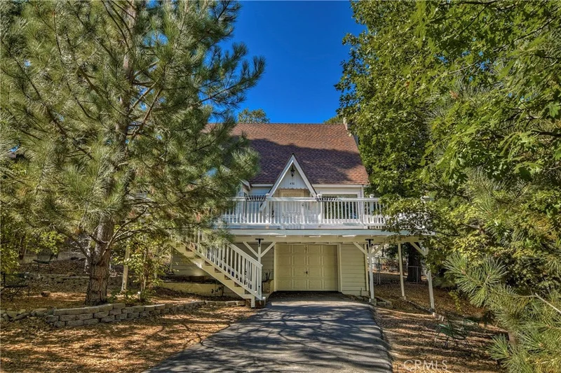 450 Emerald, Lake Arrowhead, CA 92352