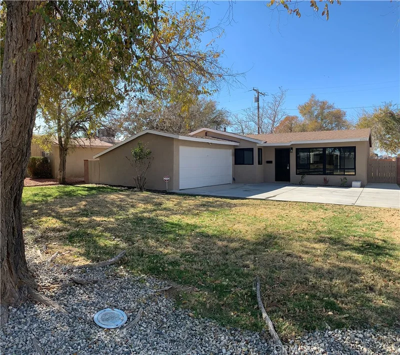 45563 Lorimer, Lancaster, CA 93534