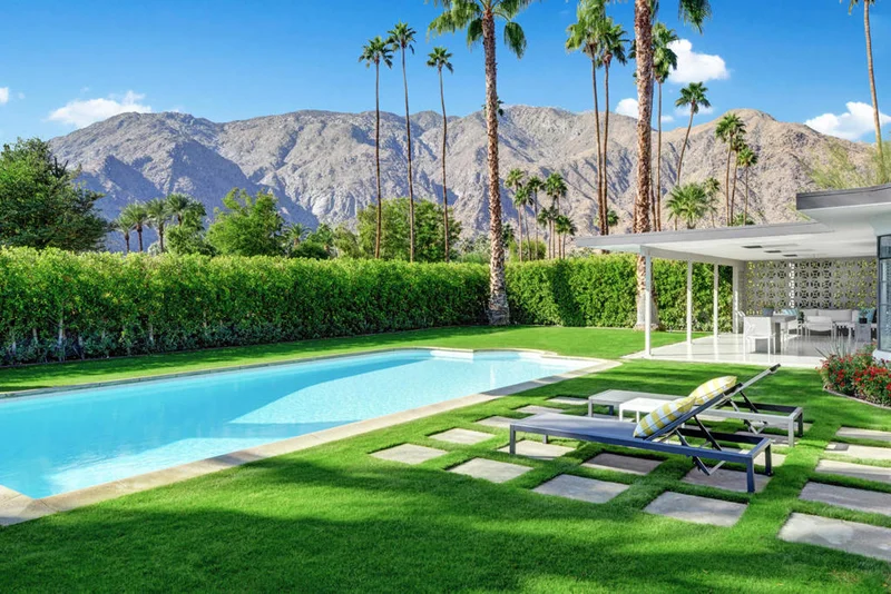 272 Via Las Palmas, Palm Springs, CA 92262