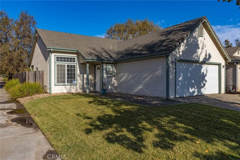 1029 Windsor, Chico, CA 95926