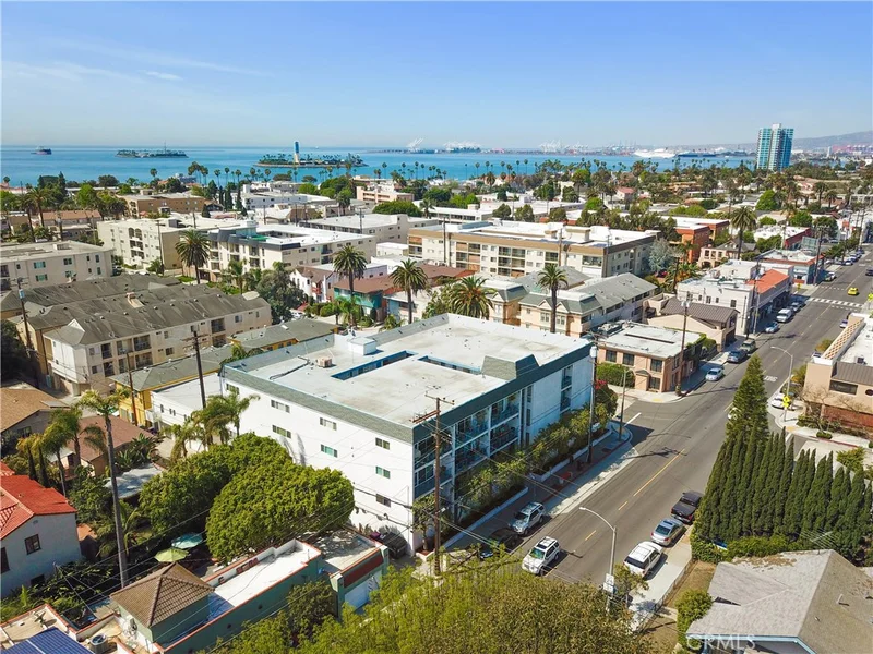 226 Grand #102, Long Beach, CA 90803