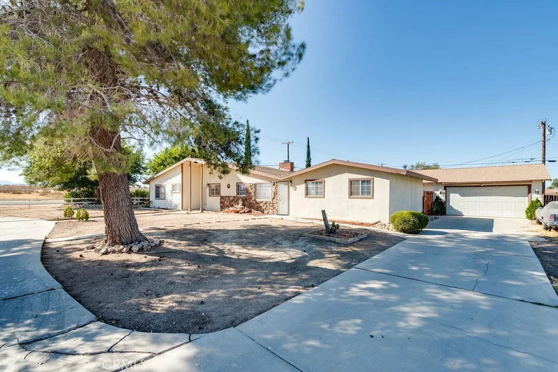 11316 Turko, Hesperia, CA 92345