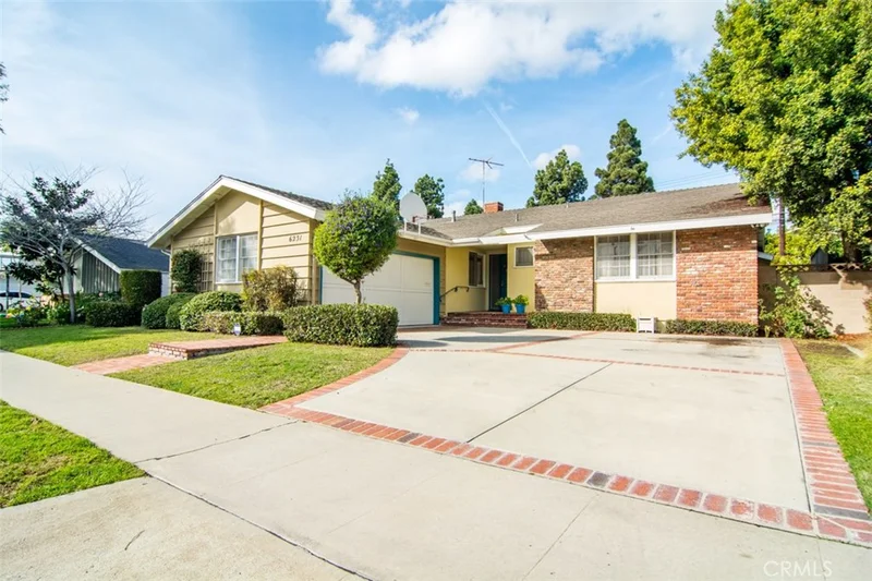 6231 6th, Long Beach, CA 90803