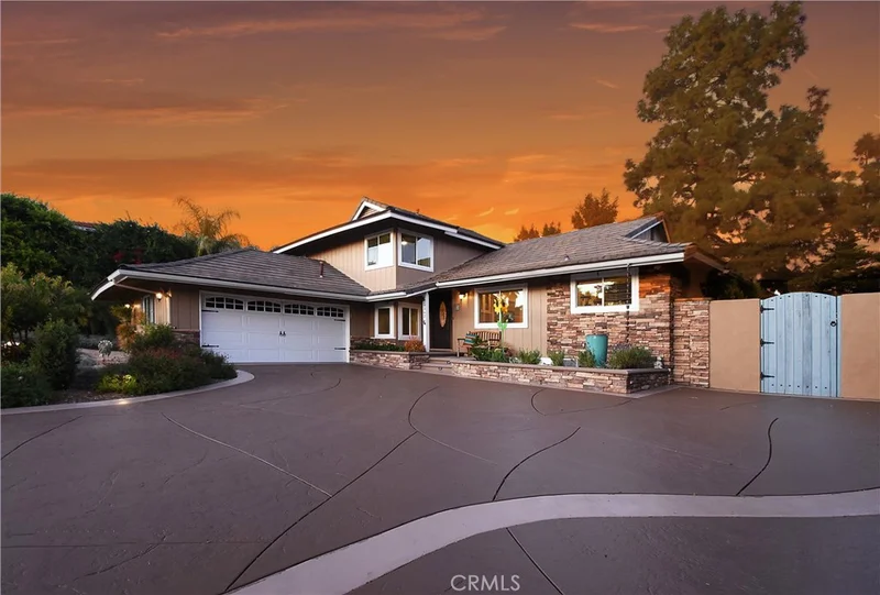 29362 Whitley Collins, Rancho Palos Verdes, CA 90275