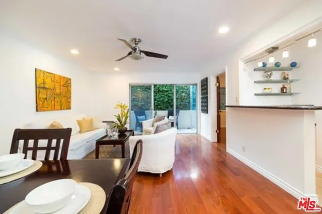 1233 Laurel #107, West Hollywood, CA 90046