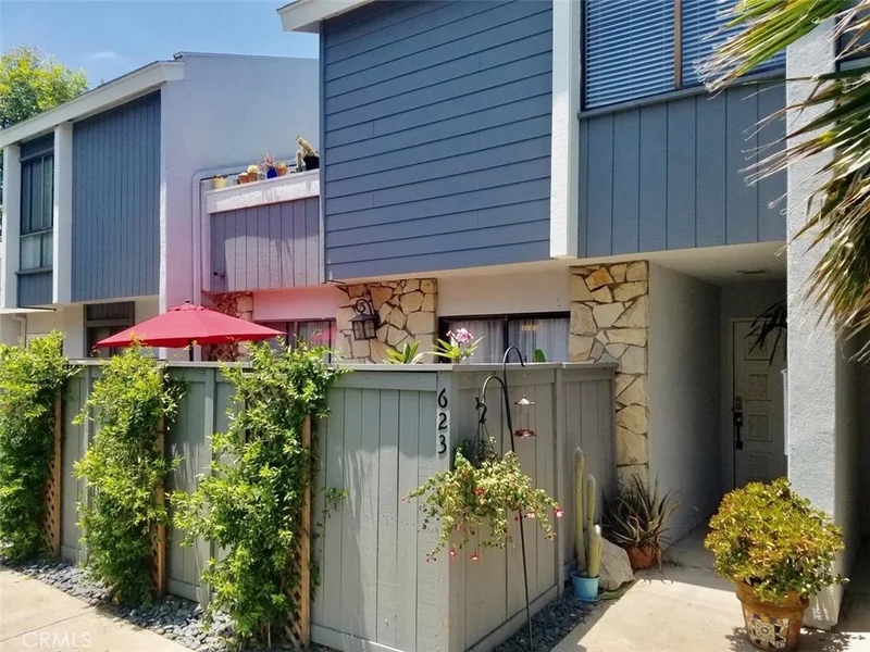 623 Whitney #141, Costa Mesa, CA 92626