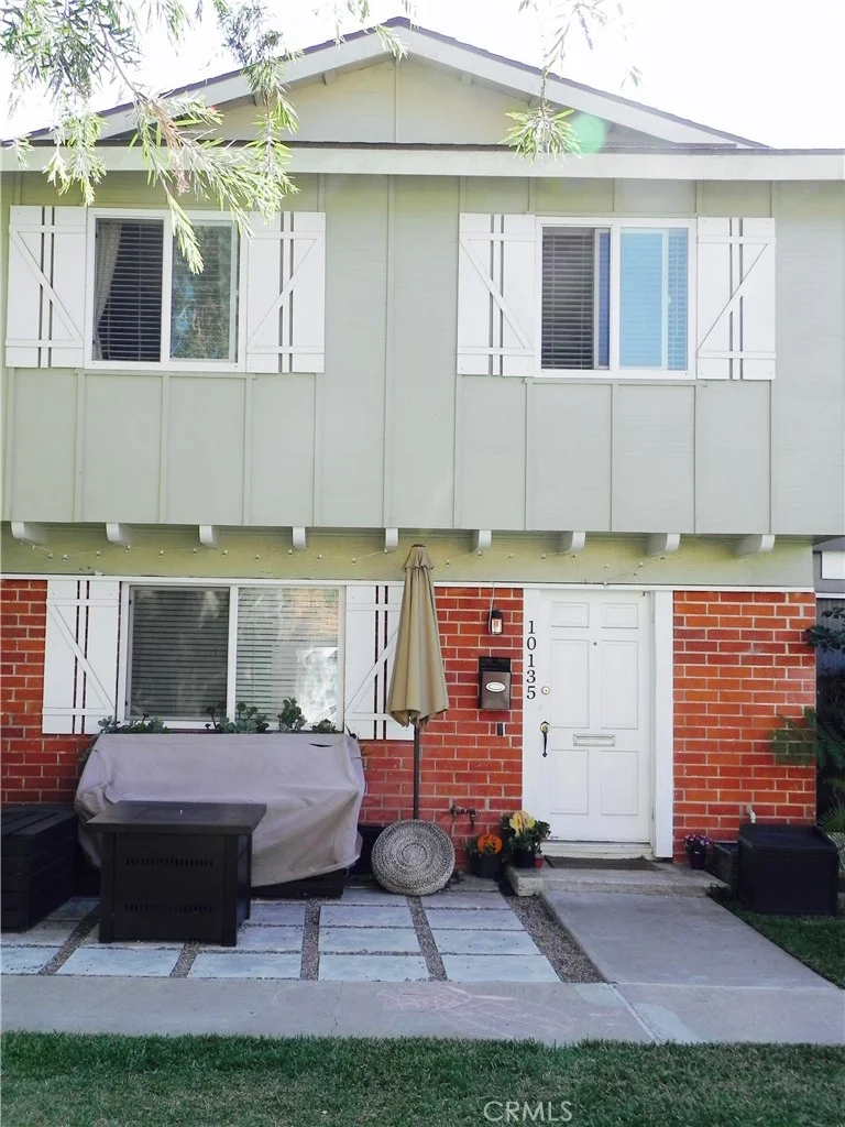 10135 Disney, Huntington Beach, CA 92646