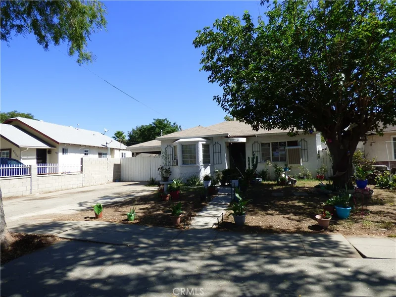 2573 Lugo, San Bernardino, CA 92404