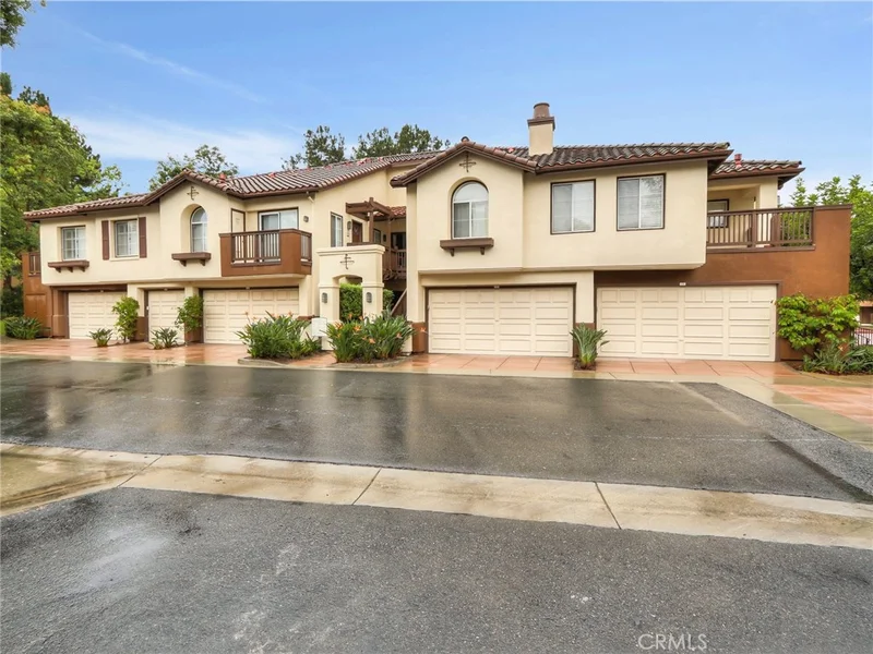 2960 Champion #2501, Tustin, CA 92782