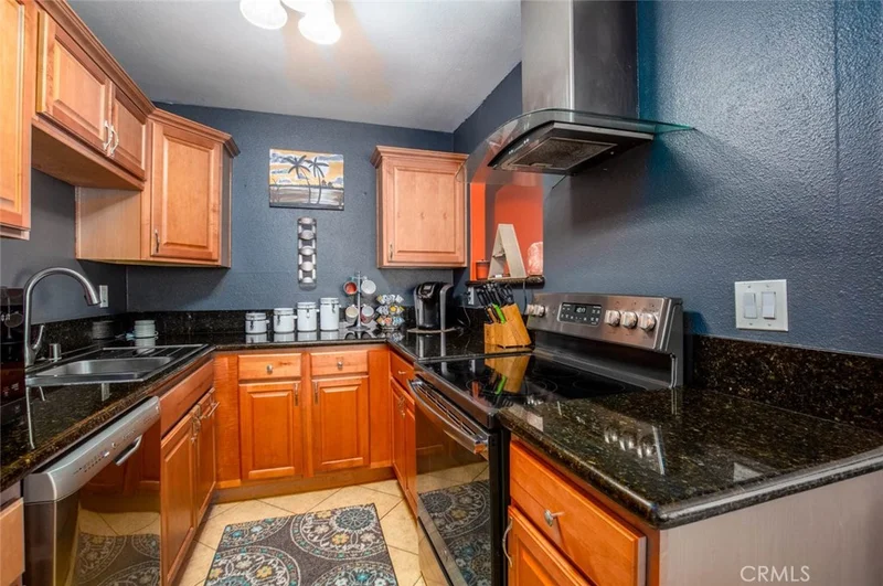 5500 Ackerfield #506, Long Beach, CA 90805