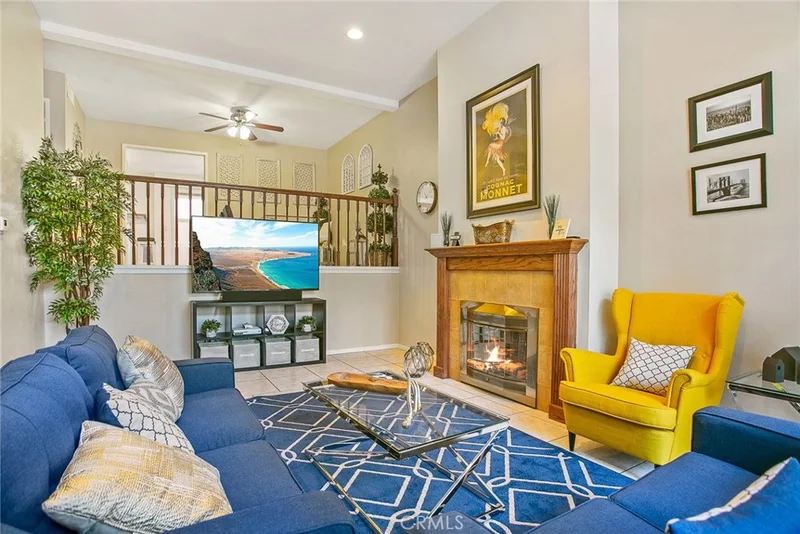 2953 Pembroke, Fullerton, CA 92831