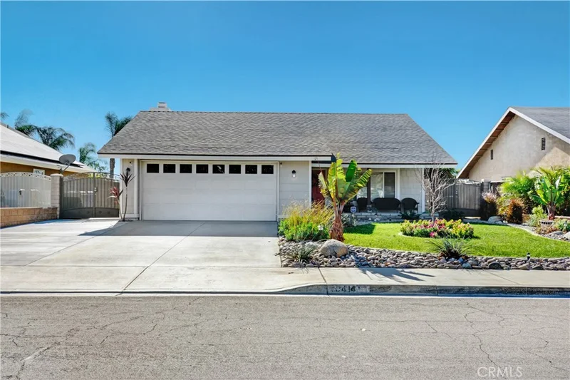 10414 Rouselle, Jurupa Valley, CA 91752