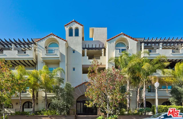 1135 Rexford #302, Los Angeles, CA 90035