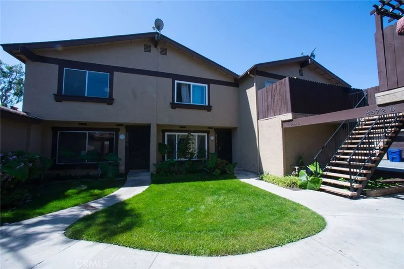8568 Century #C, Paramount, CA 90723