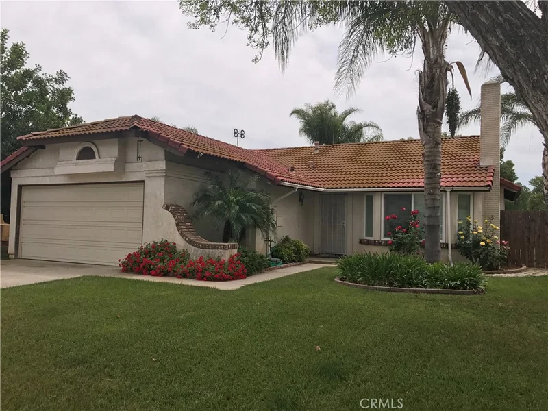 8888 Alabama, Riverside, CA 92503