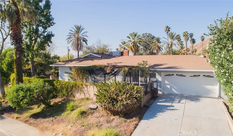 3002 Sugarloaf, Riverside, CA 92507