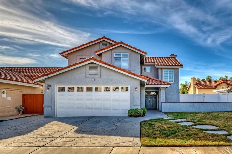 7842 Lavender, Highland, CA 92346