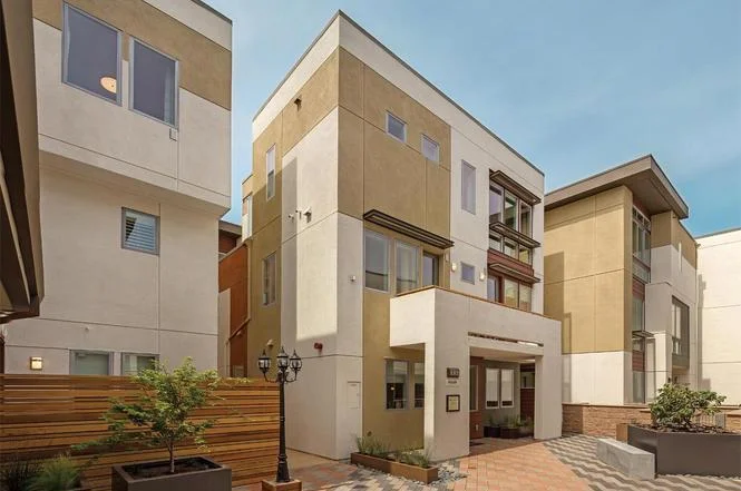 630 Warren #13, Redwood City, CA 94063