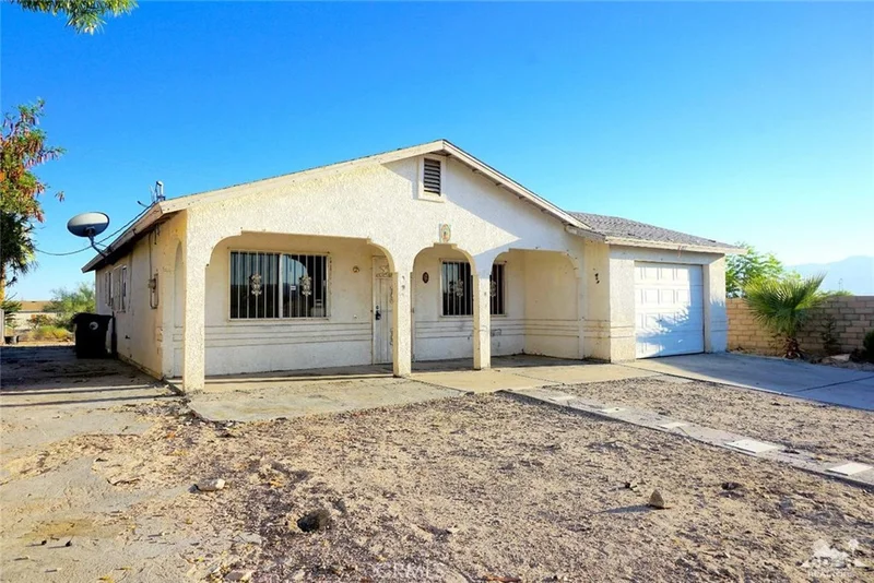 100161 72nd, Mecca, CA 92254