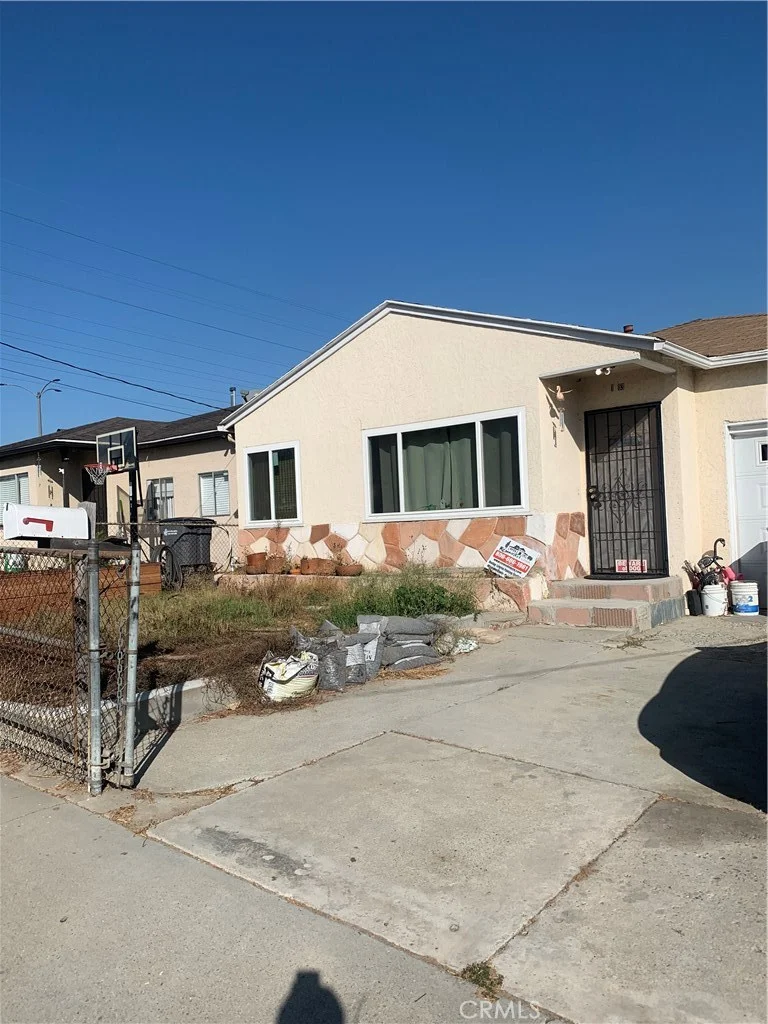 1013 Renton, Carson, CA 90745