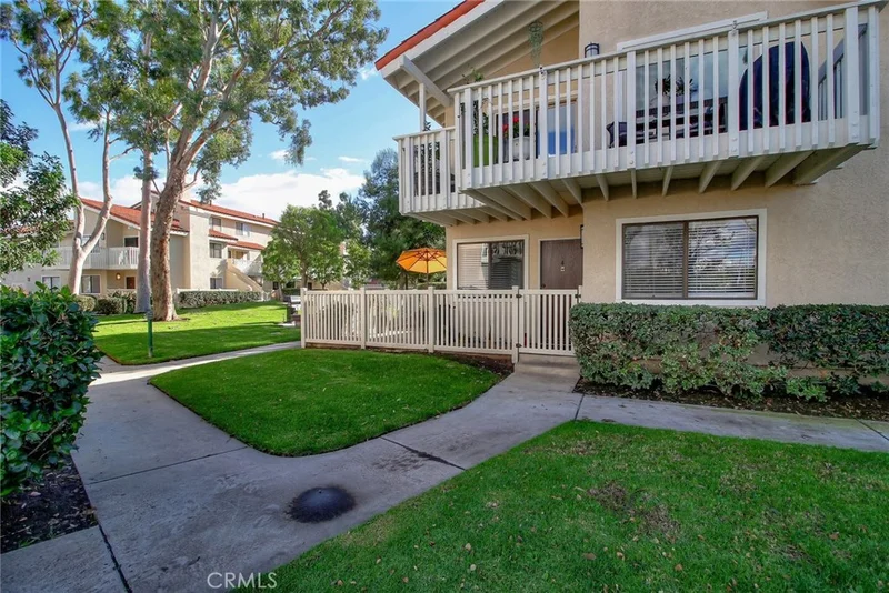19072 Oceanport #4, Huntington Beach, CA 92648