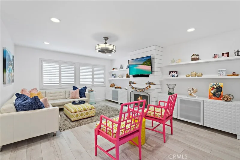 10 Surfside #25, Newport Beach, CA 92663