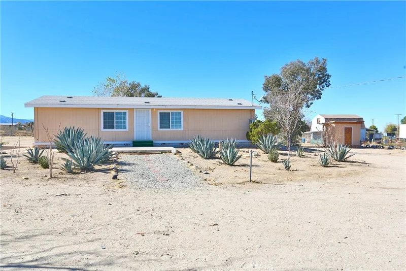 11630 Valle Vista, Phelan, CA 92371