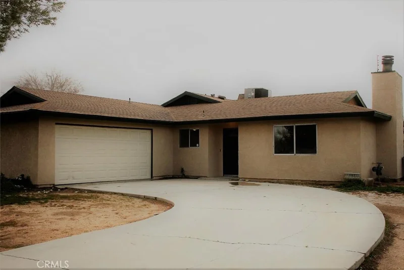 12330 Kenora, Apple Valley, CA 92308