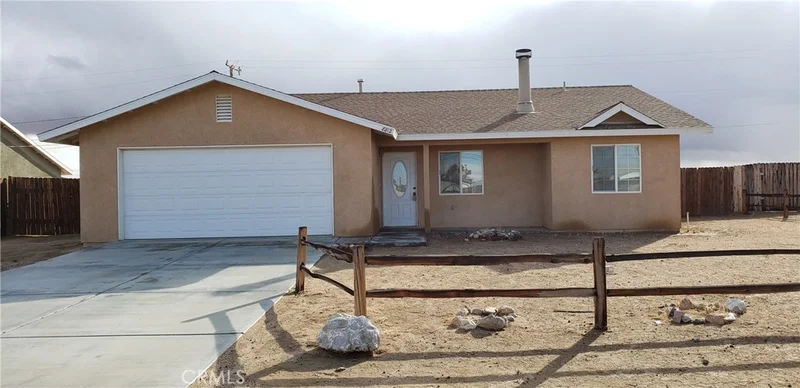8812 Glade, California City, CA 93505